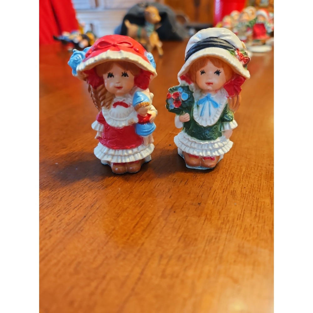 Lot Of 2 Hard Plastic " Strawberry Shortcake" Style Christmas Figurines